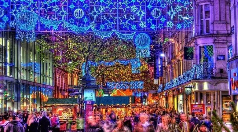 2019年英国各地圣诞点灯仪式大盘点 - 公共空间艺术设计网|公共艺术|艺术装置